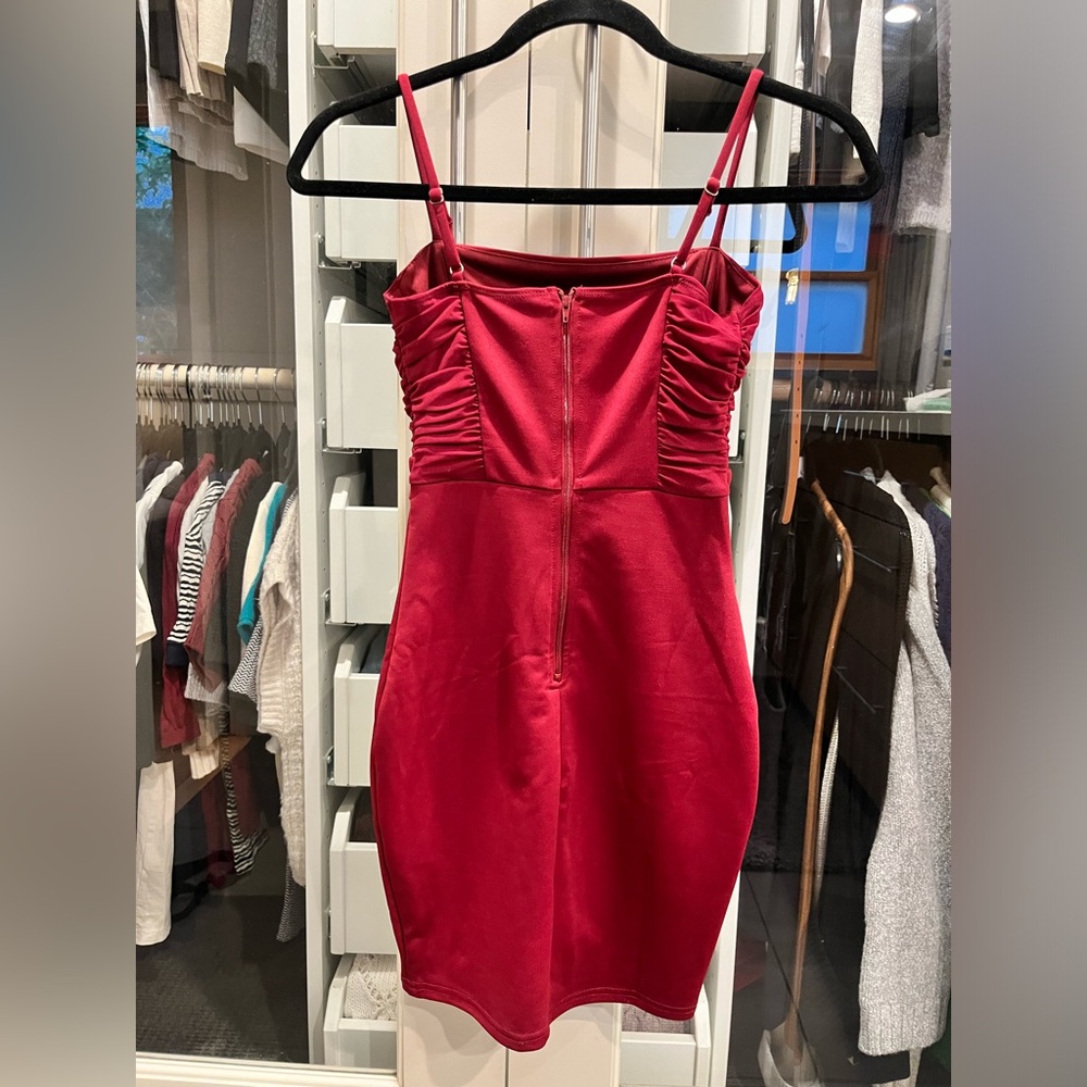 WINDSOR *NWT* Short and Sweet Mini Ponte Dress Burgundy XS Bodycon Dress - Picture 7 of 9